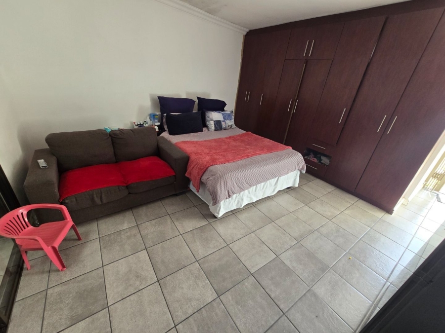 4 Bedroom Property for Sale in Westgate Western Cape
